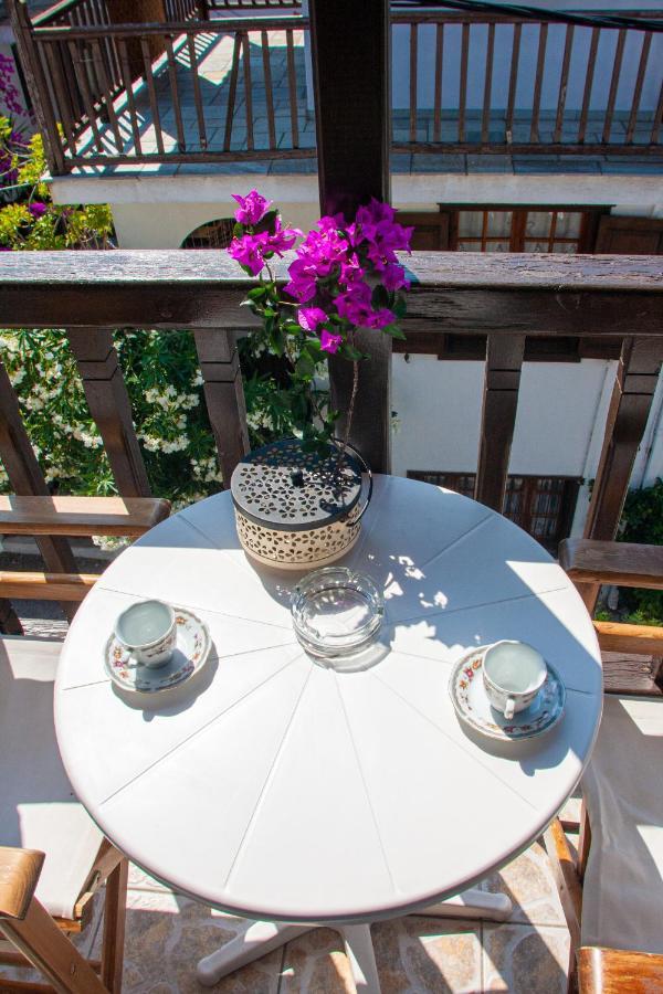 Aris Junior Studios Neo Klima Skopelos Exterior foto